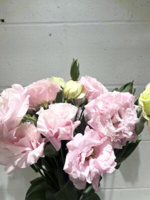 Lisanthus Bouquet - Image 5